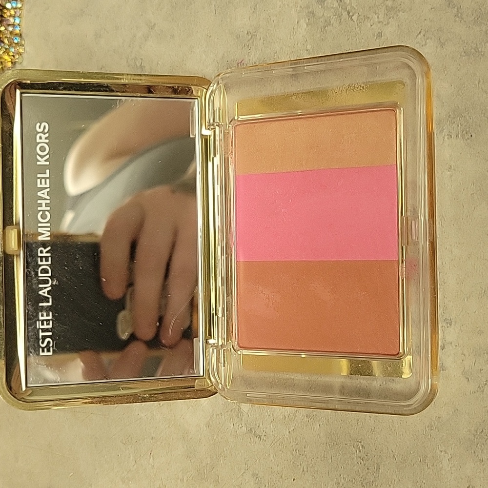 Estee Lauder+ Michael Kors Blush Treo Limited edition